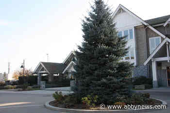 Campus of Care holds tree-lighting celebration