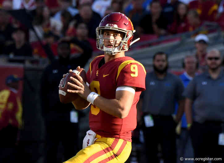 USC QB Kedon Slovis unstoppable in 52-35 win over UCLA