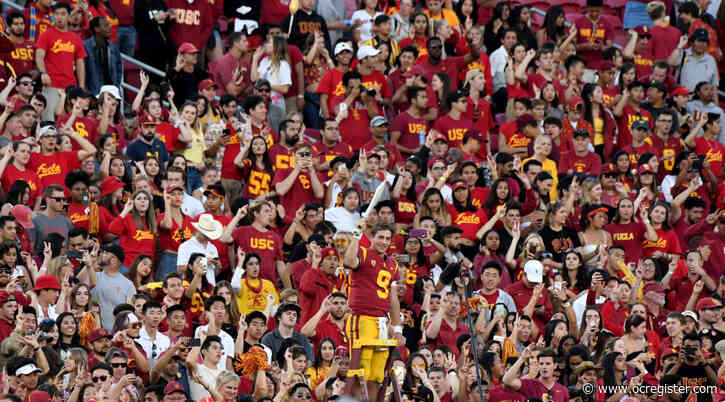 USC QB Kedon Slovis has night for history books in win over UCLA