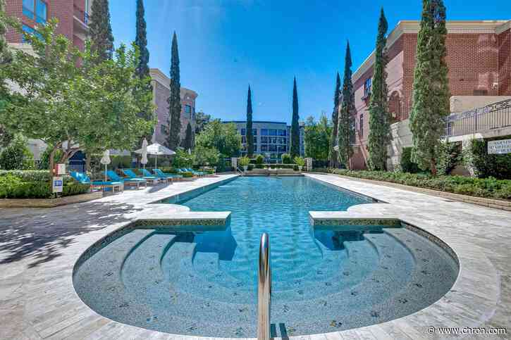 Condo Life: Area walkability a convenience