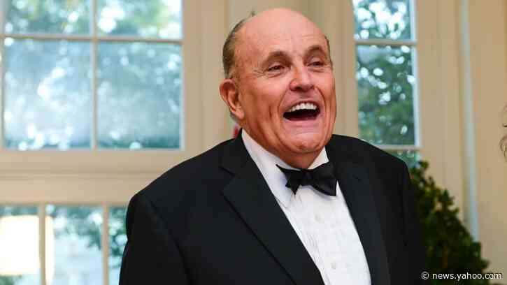 Trump’s Assistant Put Giuliani in Touch With Pompeo During Impeachment Inquiry Events