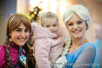 Starstruck fans meet Frozen 2 stars at Bolton Market Place