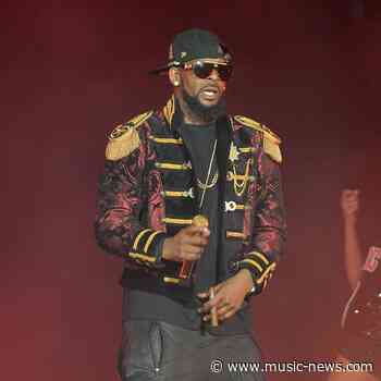 R. Kelly‘s 'girlfriend' Joycelyn Savage claims she's 'victim' of sexual and psychological abuse