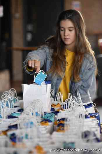 Community spirit shines through Dixon's Chimney darkness