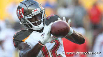 NFL Week 12 scores, highlights, updates, schedule: Chris Godwin tears up Falcons in first half