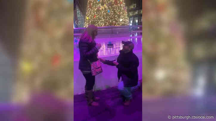 Couple Gets Engaged At Light Up Night In Surprise Proposal