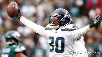 Suddenly strong D leads Seahawks to sloppy win over Eagles