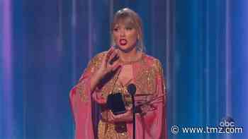 Taylor Swift Accepts AMA, No Direct Mention of Scooter Braun or Big Machine