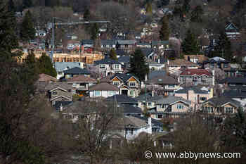 Growing population, declining mortgage rates speed up B.C. housing recovery