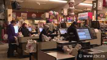 Saskatoon grocery program caters to sensitive shoppers, charms regulars