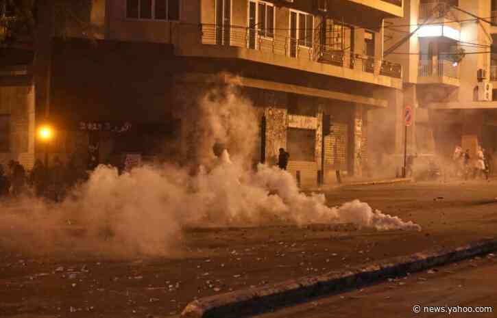 Lebanon protesters defiant despite Hezbollah attack