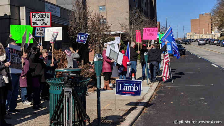 Passionate Protests For And Against Impeachment Also Find Common Ground
