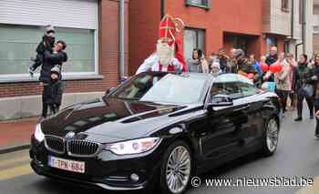 Foto. Fenomenale Sinterklaasshow in zaal De Burgersgilde