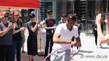 Most Canadians who switch careers are happier for it, survey finds