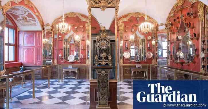 Dresden museum heist: police release dramatic CCTV footage of suspect