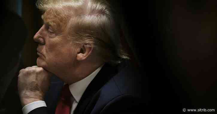 Supreme Court temporarily blocks disclosure of Trump’s financial records