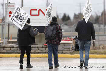 Teamsters say they have reached a tentative deal with CN, work set to resume