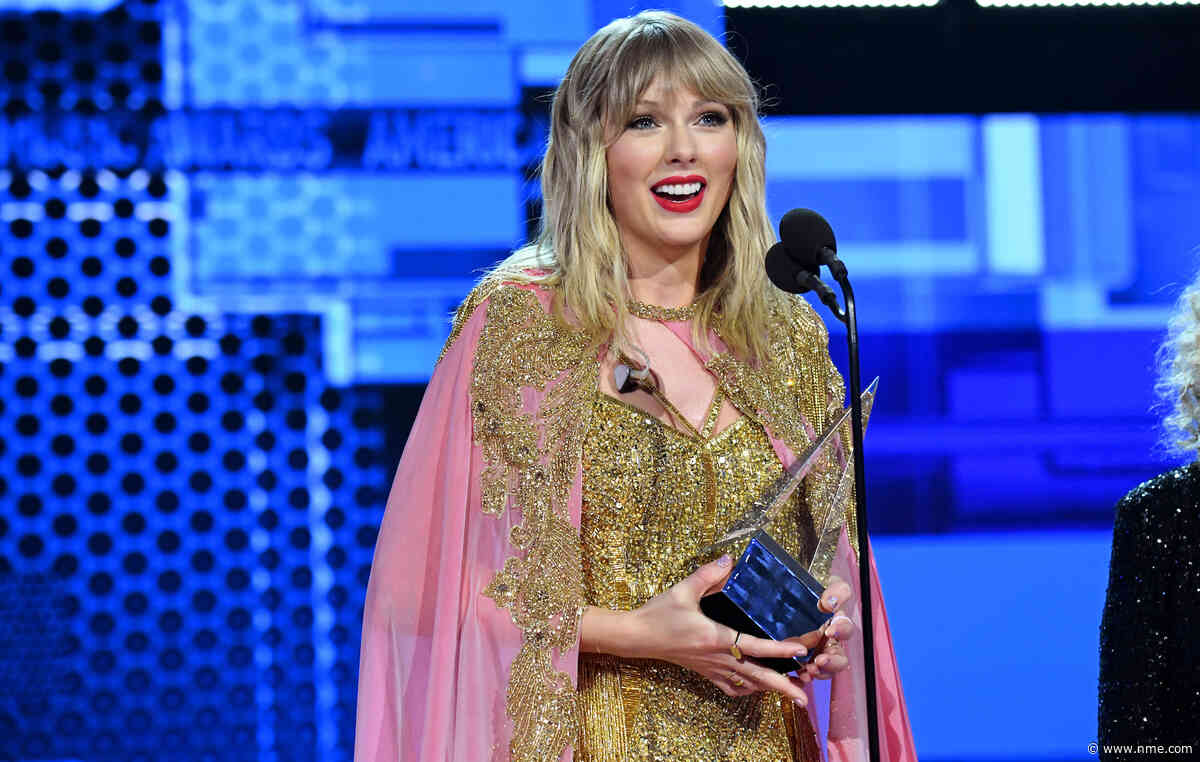 Watch Taylor Swift collect the Artist Of The Decade award at the American Music Awards 2019