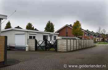 Tiels woonwagenkamp boos over machtsvertoon politie