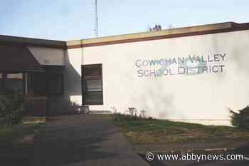 B.C. teacher disciplined for telling students they ‘suck,’ shoving them in hallway