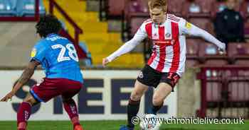 Sunderland vs Burton team news: Kimpioka on the bench as Parkinson makes two changes