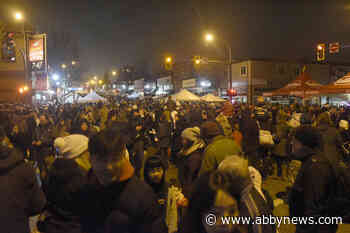 SLIDESHOW: Downtown Abbotsford Winter Jubilee welcomes the holiday season