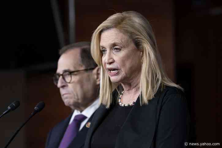 House Oversight panel sues Barr, Ross over census documents
