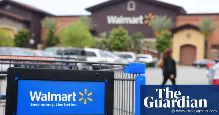 Walmart offers Thanksgiving workers measly discount in place of holiday pay
