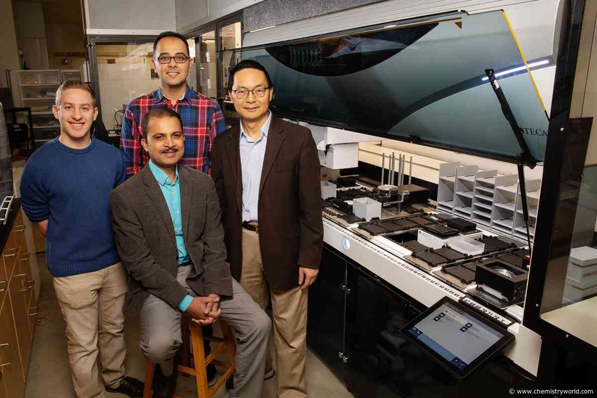 Robotic system can plan and perform biosynthesis without human intervention