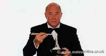 Australian critic and author Clive James dies at the age of 80