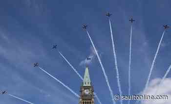 Snowbirds aerobatics team to return to Canada after crash in U.S.