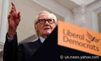 Michael Heseltine appears with Lib Dems to urge tactical voting