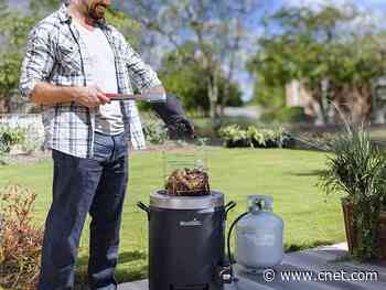 Thanksgiving safety tips for deep-frying a turkey without setting your house on fire     - CNET