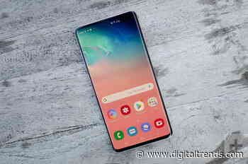 Black Friday: Get the Samsung Galaxy S10+ with Galaxy Buds for $330 off