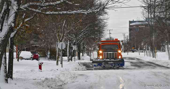 Winter storm across U.S. threatens to scramble Thanksgiving travel plans