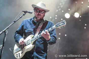 Wilco's Jeff Tweedy's Chicago Home Struck by Gunfire