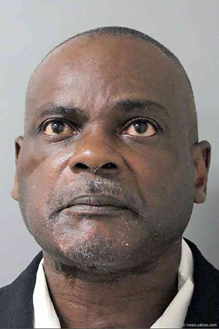 Ex-Houston officer to remain jailed in deadly drug raid case