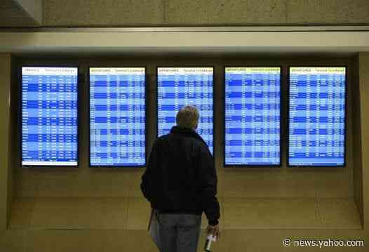 Thanksgiving weather: Travel chaos as US warned of 'snow emergency' after record-breaking bomb cyclone