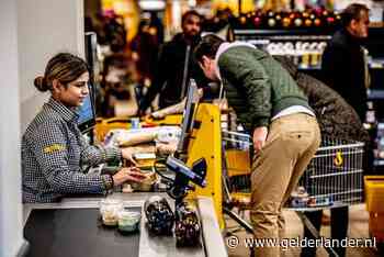 Jumbo-ondernemer kapot na ophef om ‘zelf betalen’-brief aan personeel: ‘We worden afgemaakt’