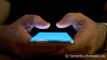 Police warn of new 'line-trapping technology' being used to scam people over the phone