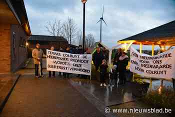 Buurt protesteert tegen komst windmolen: “Er zijn echt wel betere plekken om een turbine van 180 meter hoog neer te poten”