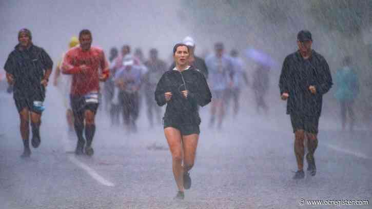 Heavy rain, hail don’t wash away fun from Dana Point Turkey Trot