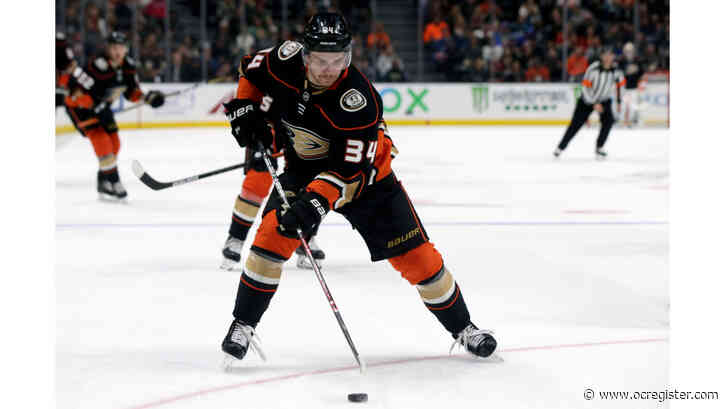 Ducks center Sam Steel learning big lessons while taking small strides