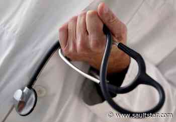 Rally aims to rouse public wrath over health cuts
