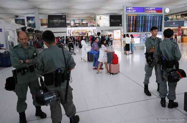 Hong Kong to allow airlines to keep airport slots despite cutting capacity