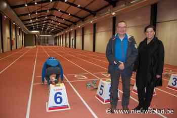 Volharding Beveren blij met nieuwe atletiekhal: “Nu moeten onze atleten niet meer naar Gent om te trainen”