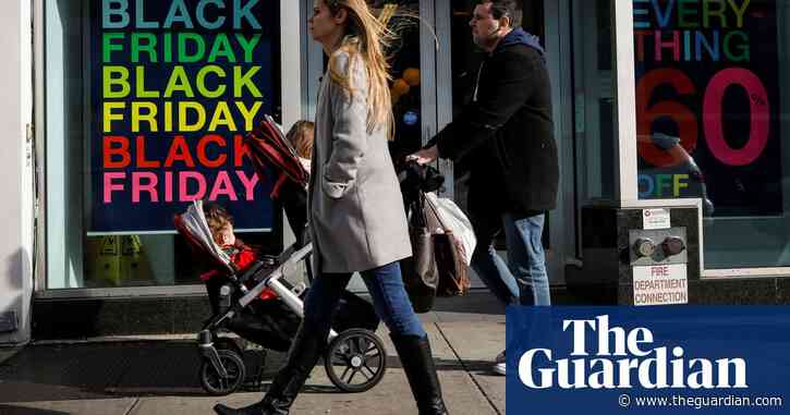 Black Friday sees sluggish start as more US consumers shop online