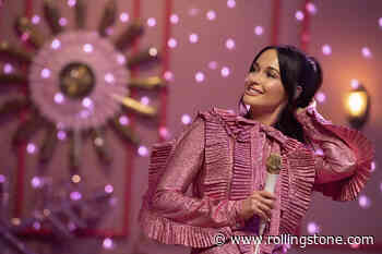 ‘The Kacey Musgraves Christmas Show’ Is Campy, Weird, Retro Fun