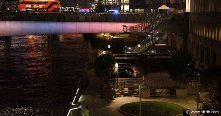 2 killed in London stabbings; police fatally shoot suspect