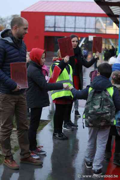 FOTO. Rode neuzen week in de Emmaüs Basischool